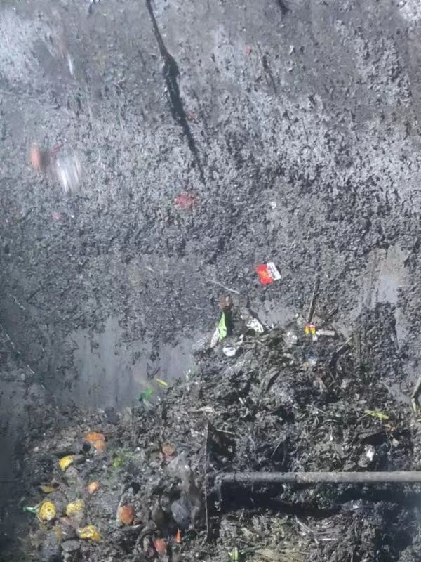 临猗污水池清理
